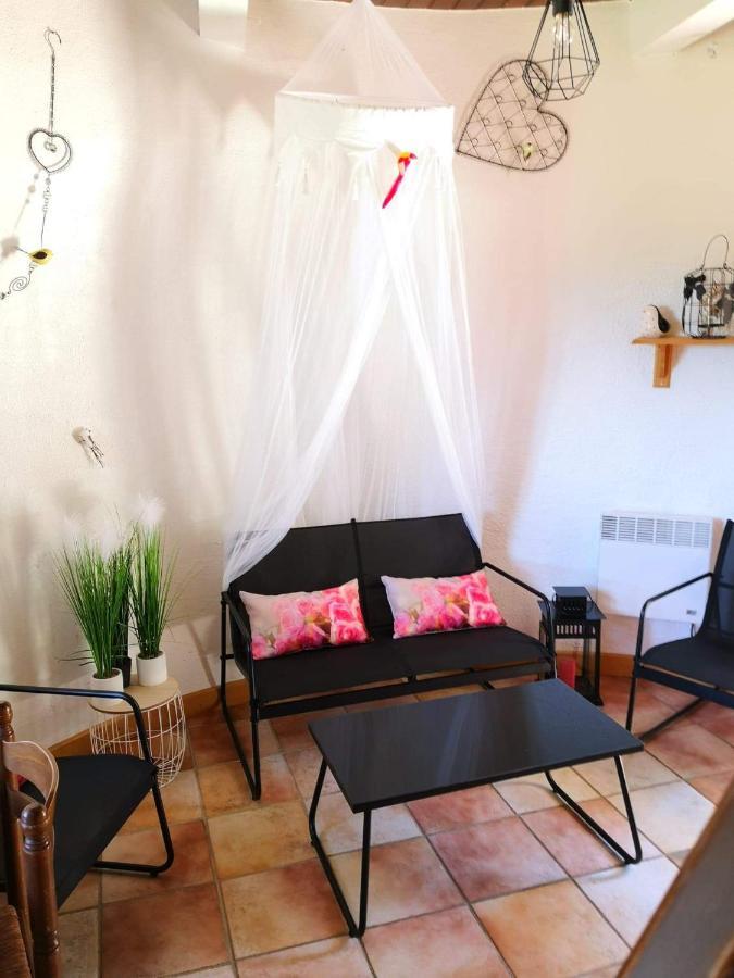 Hotel O Fil De L'O Marseillette Luaran gambar